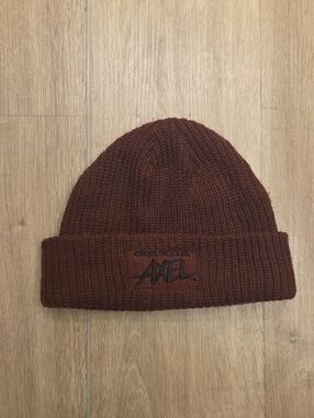 Cirque Du Soliel Knit Touque
